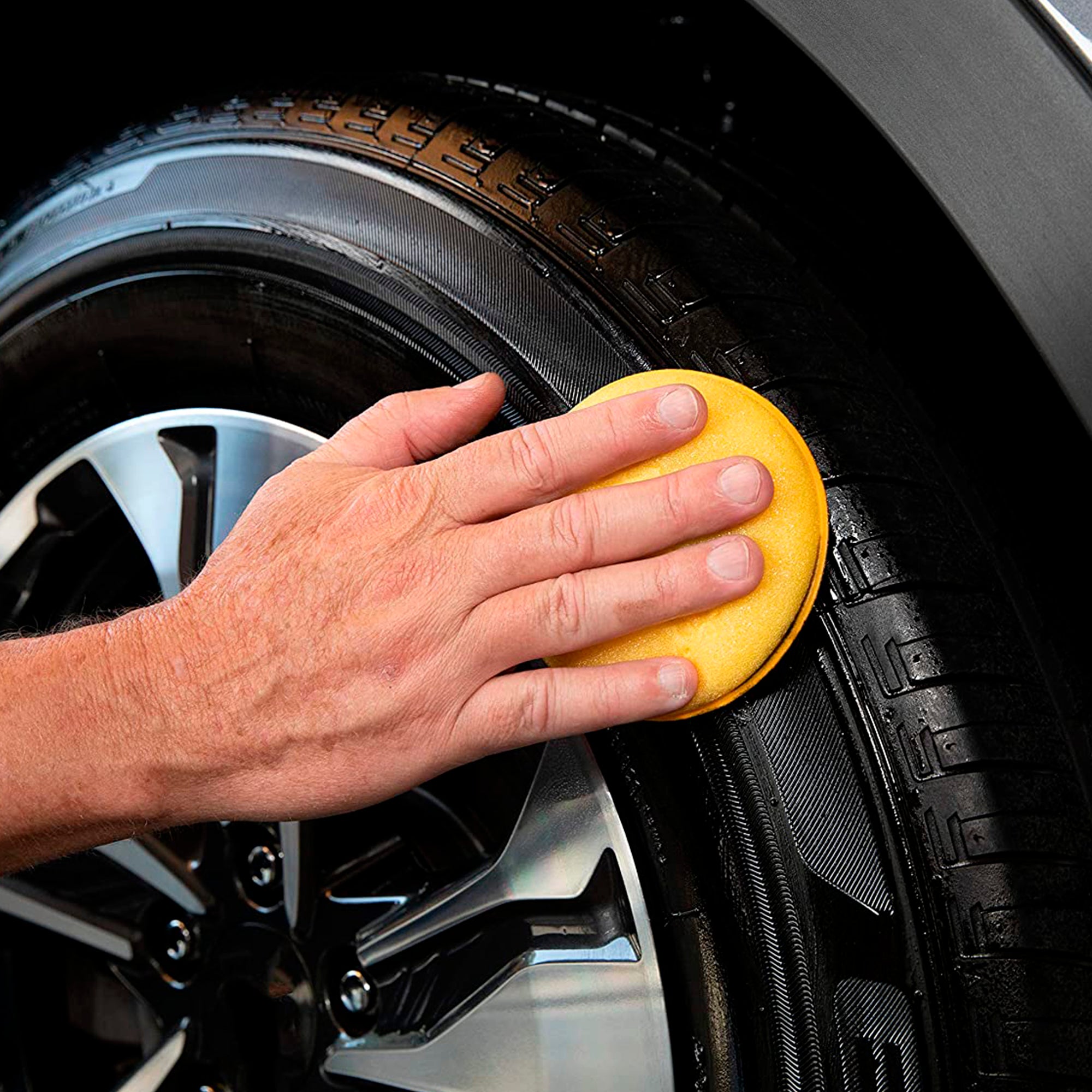HOT SHINE TYRE DRESSING 710ML